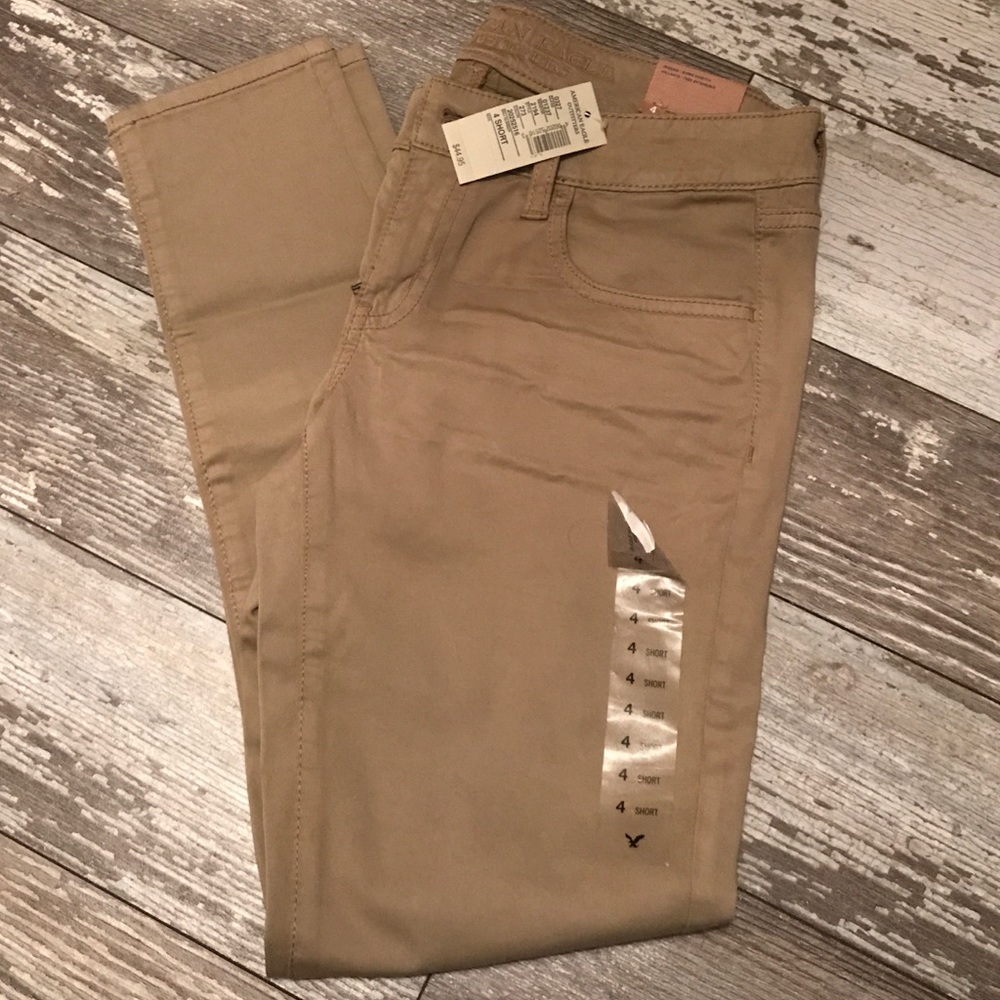 American Eagle Khaki Jeggings